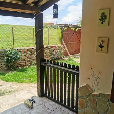 Feriehus Cozy 1 Bed In Near Karnobat Burgas